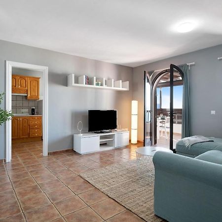 Apartamentos La Estrella III Playa Blanca  Ngoại thất bức ảnh