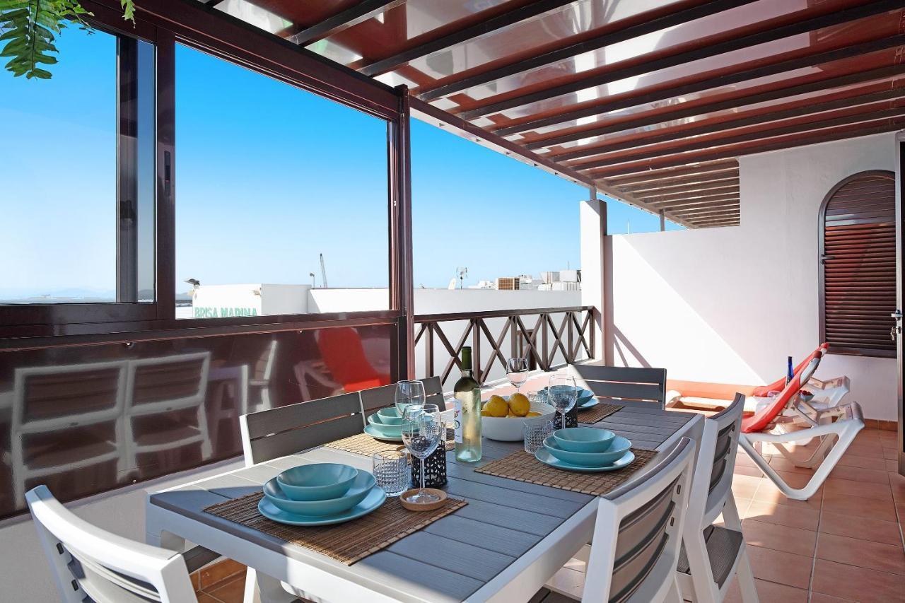 Apartamentos La Estrella III Playa Blanca  Ngoại thất bức ảnh