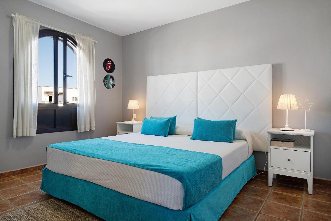 Apartamentos La Estrella III Playa Blanca  Ngoại thất bức ảnh